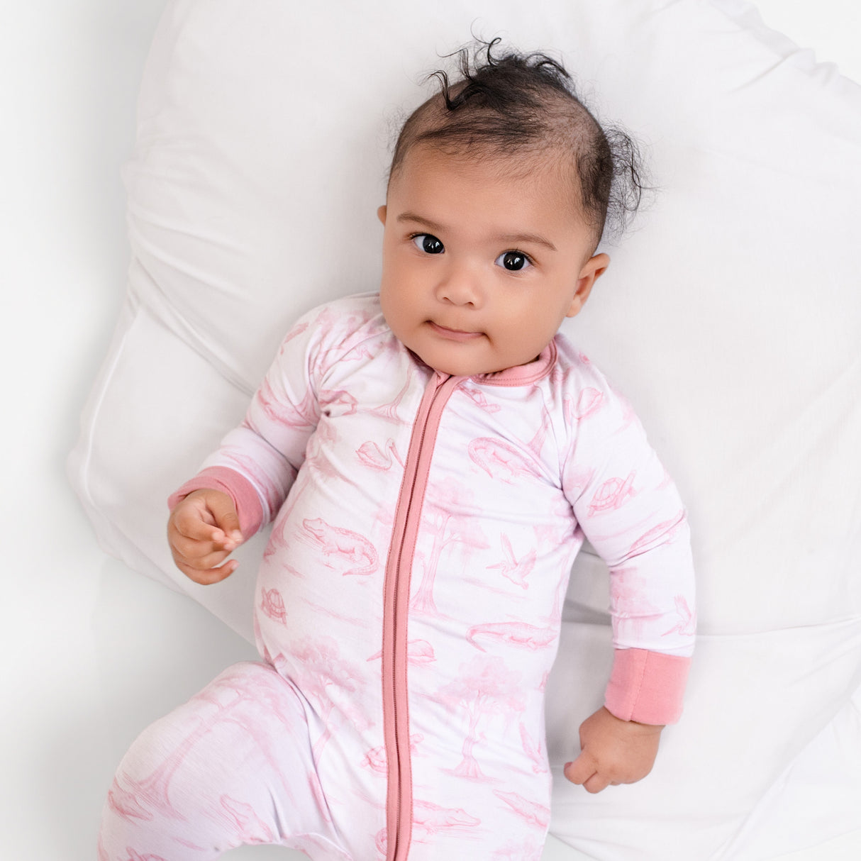 Pearls and Pelicans Bayou Toile Bamboo Zip Up Pajamas | Pink