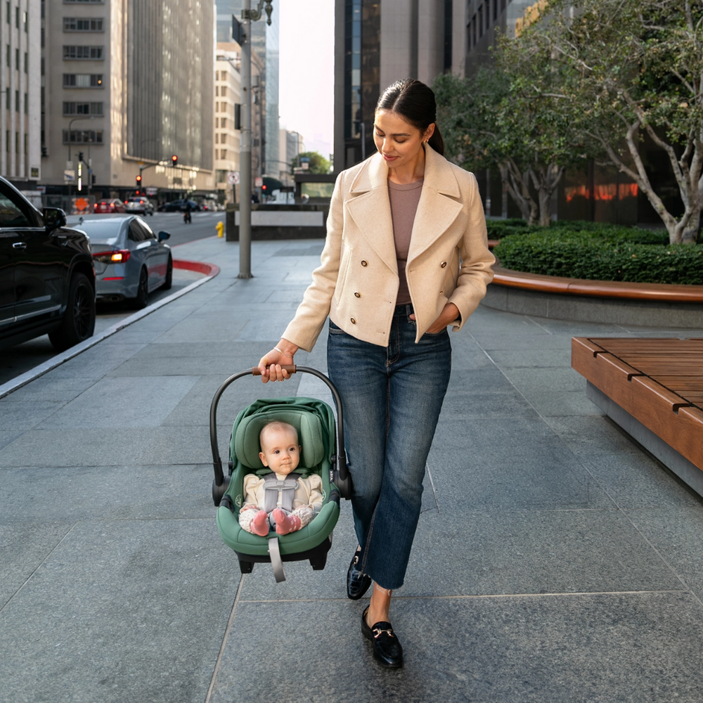 UPPAbaby Aria Infant Car Seat with Base (in store exclusive)
