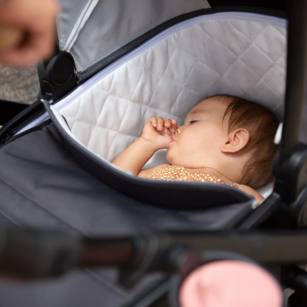 VEER Switchback Stroller Bassinet