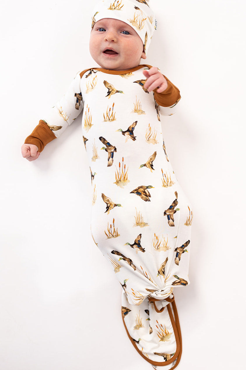 Southern Slumber Ducks Bamboo Knotted Gown - Newborn