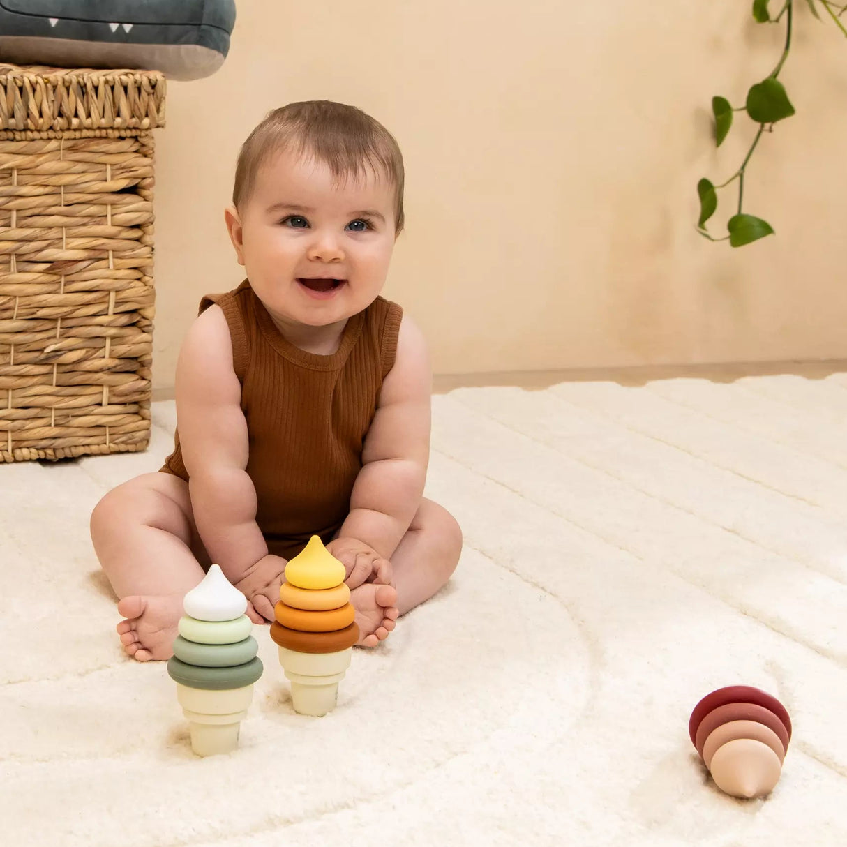 Coco Village Stackable Silicone Ice Cream | 3 Sets
