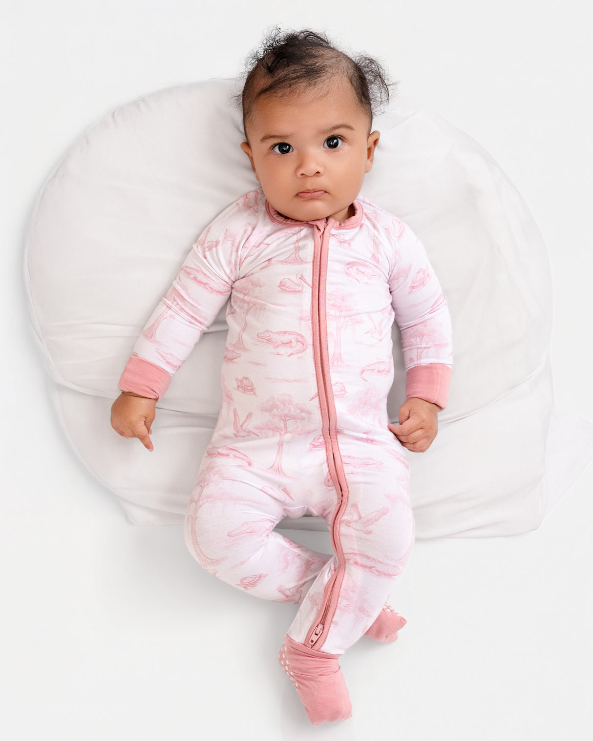 Pearls and Pelicans Bayou Toile Bamboo Zip Up Pajamas | Pink