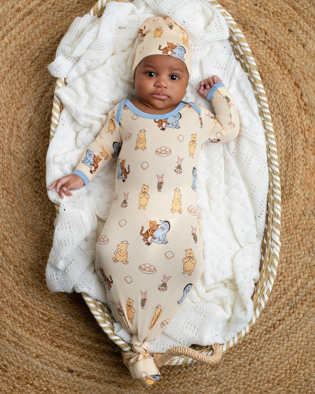 Pearl's & Pelicans Pooh's Beignet Adventure Bamboo Gown + Beanie Hat Set (0-3mo)