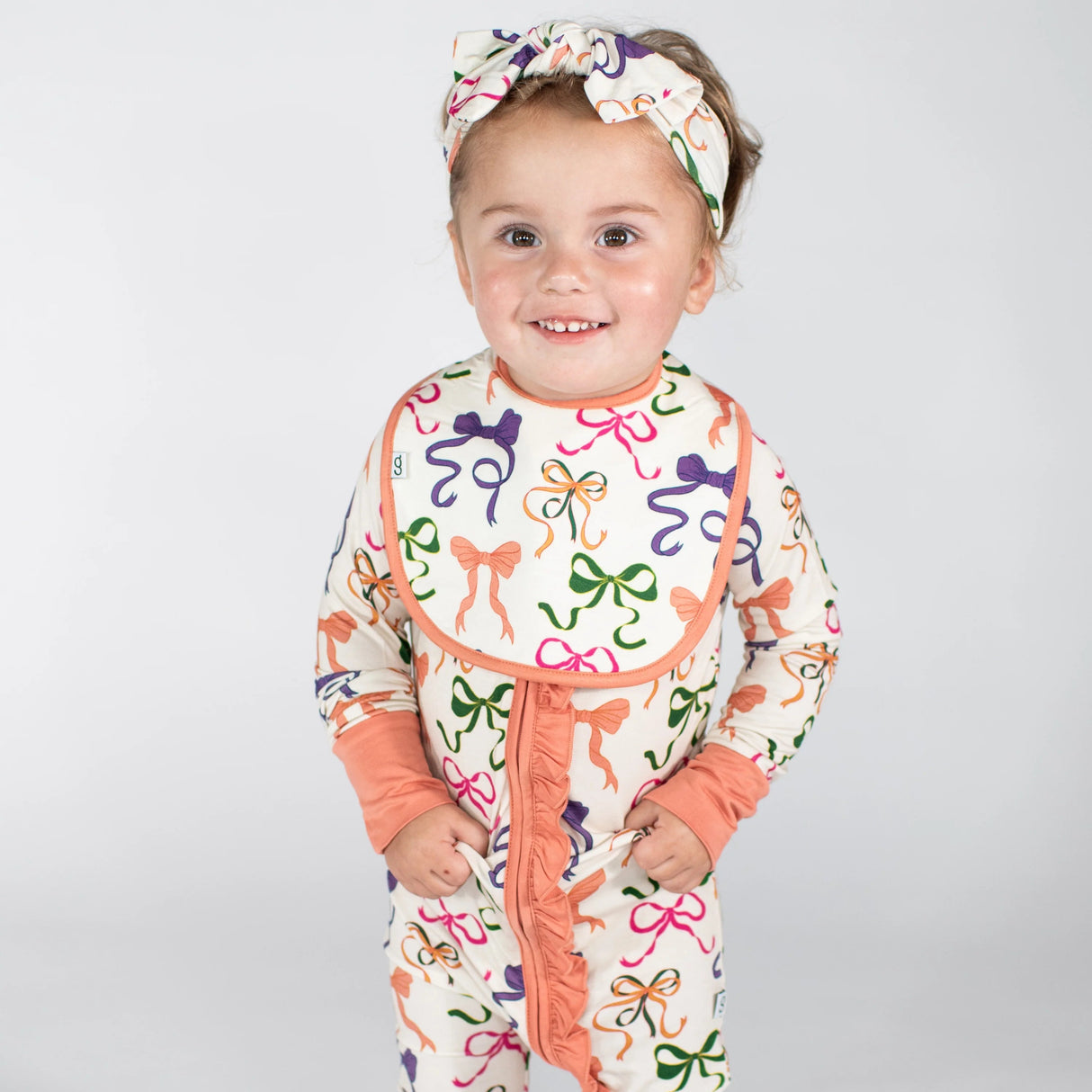 Goosies Bow Bamboo Burp Cloths 2 Pack Set