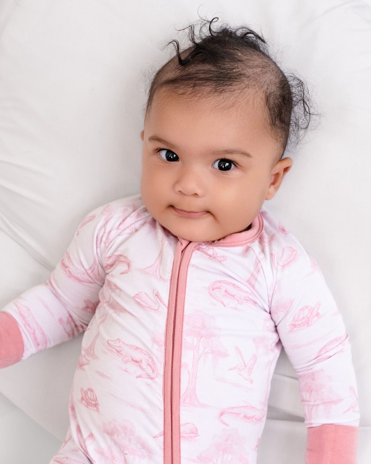 Pearls and Pelicans Bayou Toile Bamboo Zip Up Pajamas | Pink