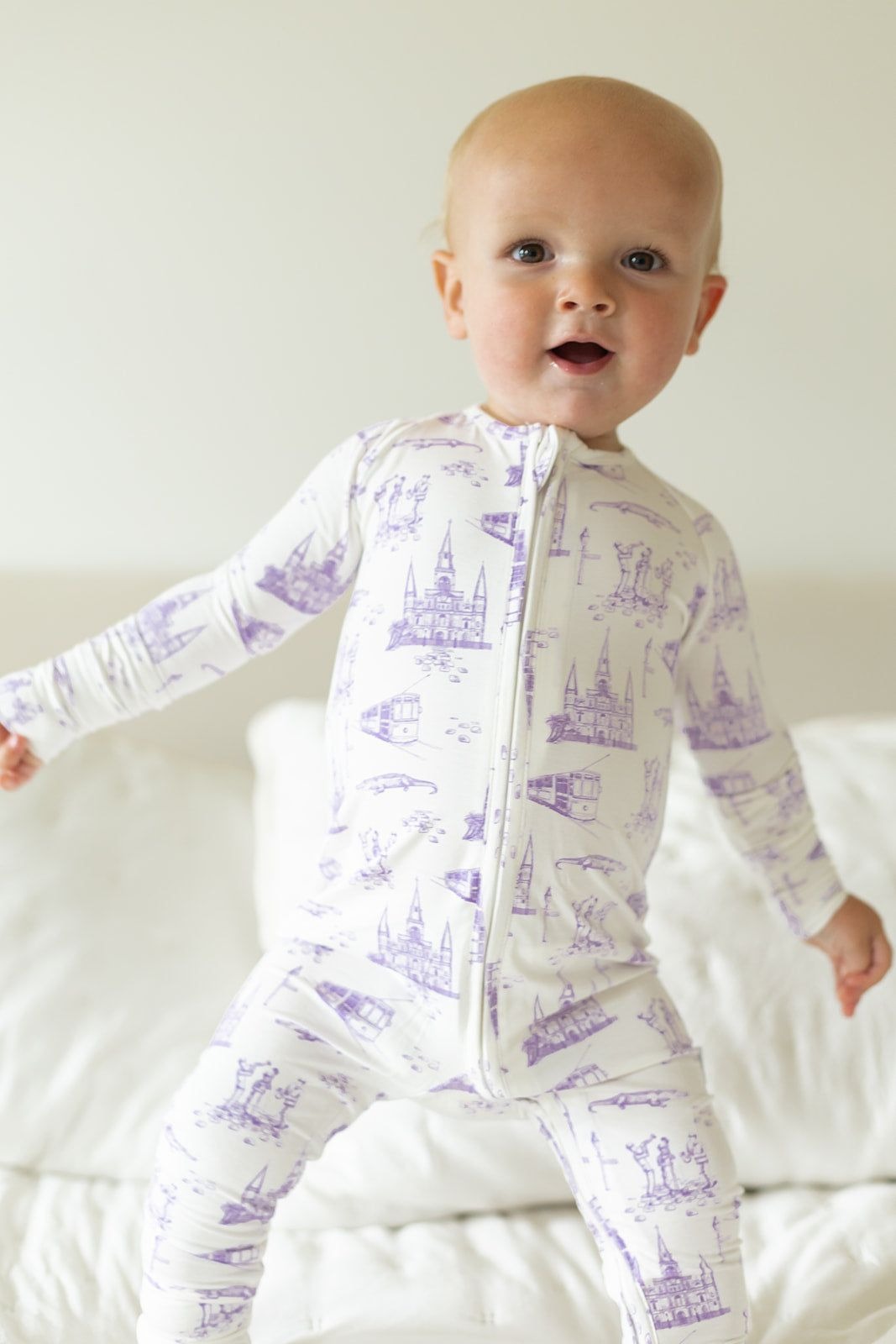 Southern Slumber Lavender Toile Double Zipper Bamboo Sleeper