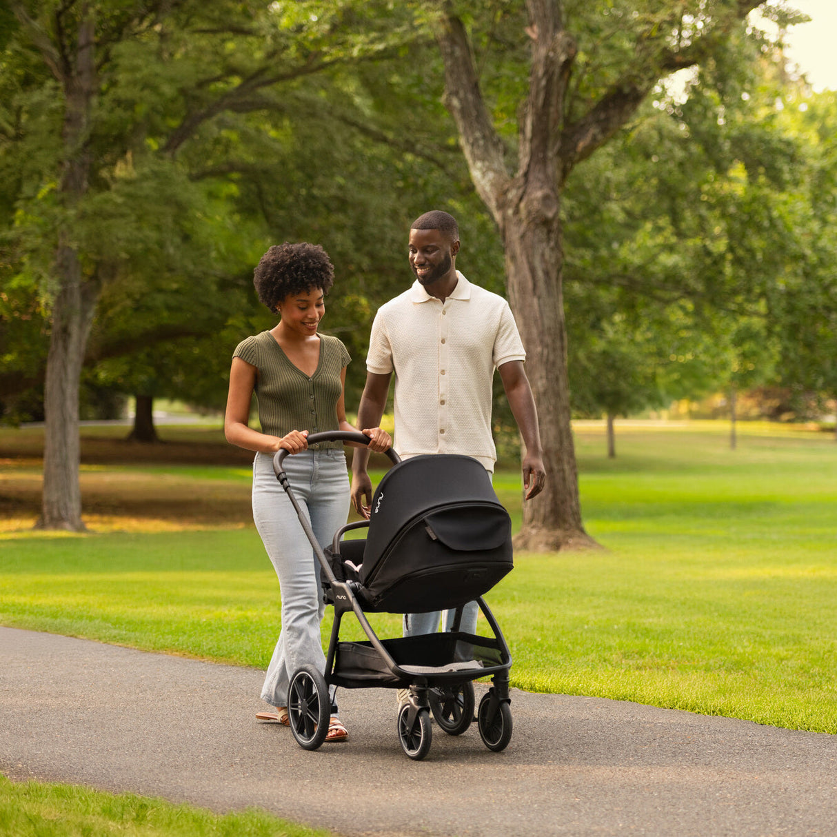 NUNA TRIV LX stroller + Pipa URBN car seat Travel System | Caviar