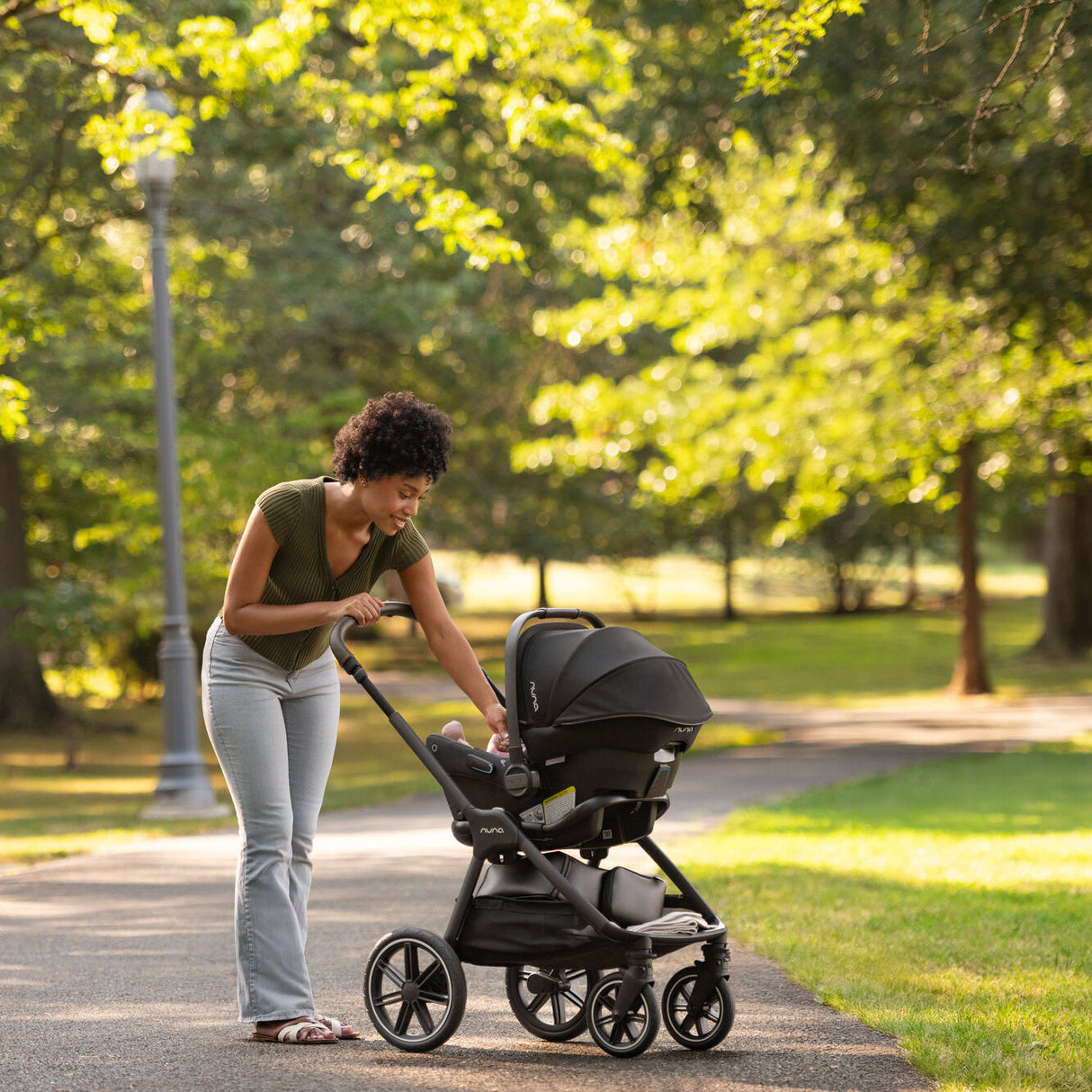 NUNA TRIV LX stroller + Pipa URBN car seat Travel System | Caviar