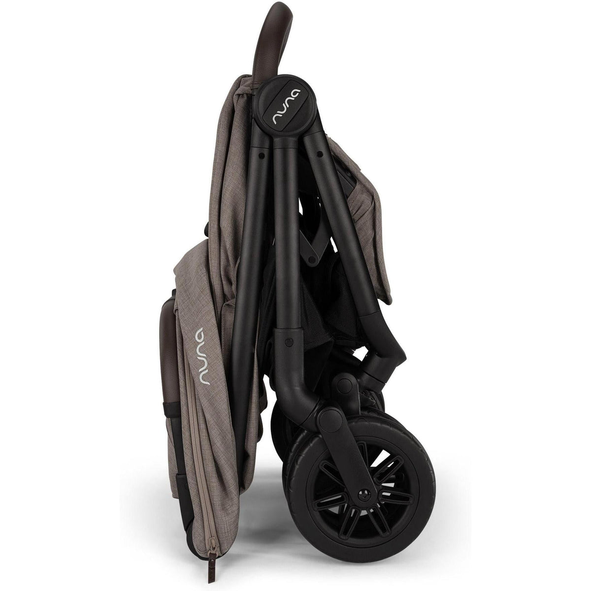 NUNA trvl 360 Stroller (preorder for November)