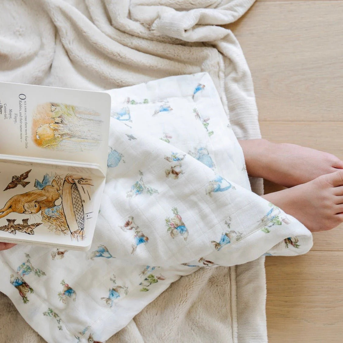 Peter Rabbit™ Bamboo Rayon Muslin Mini Blanket | Uni