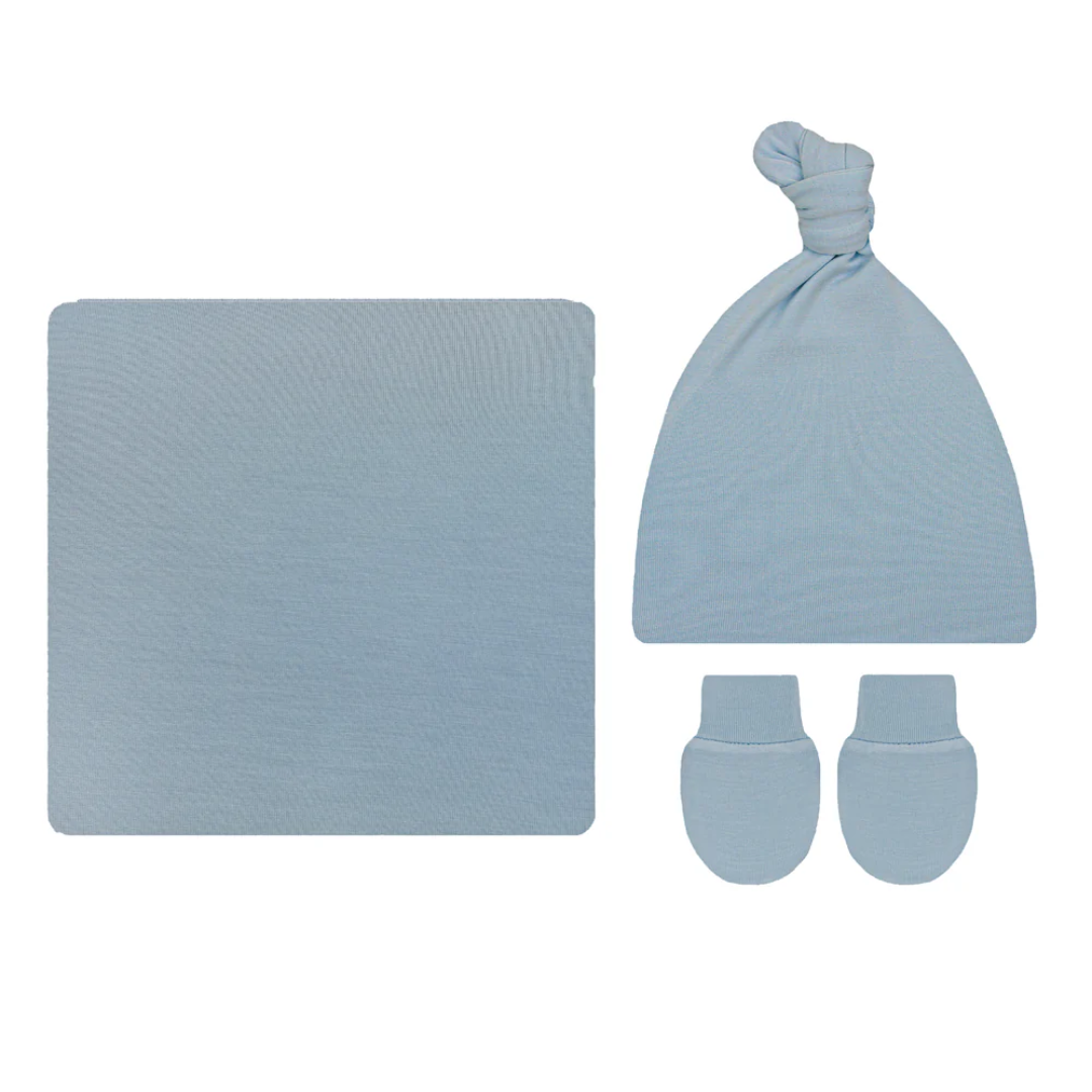 Lou Lou and Company Leo Newborn Hat|Swaddle|Mitt Bundle
