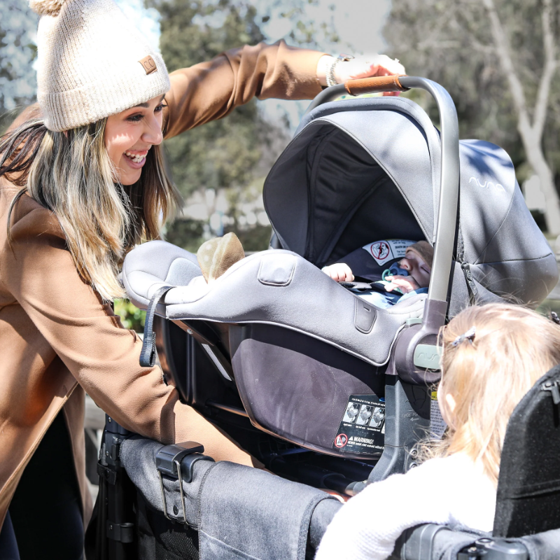 Wonderfold Car Seat Adapter