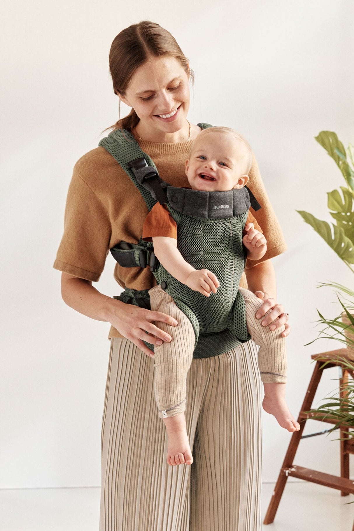 BABYBJÖRN Baby Carrier Harmony | Final Sale