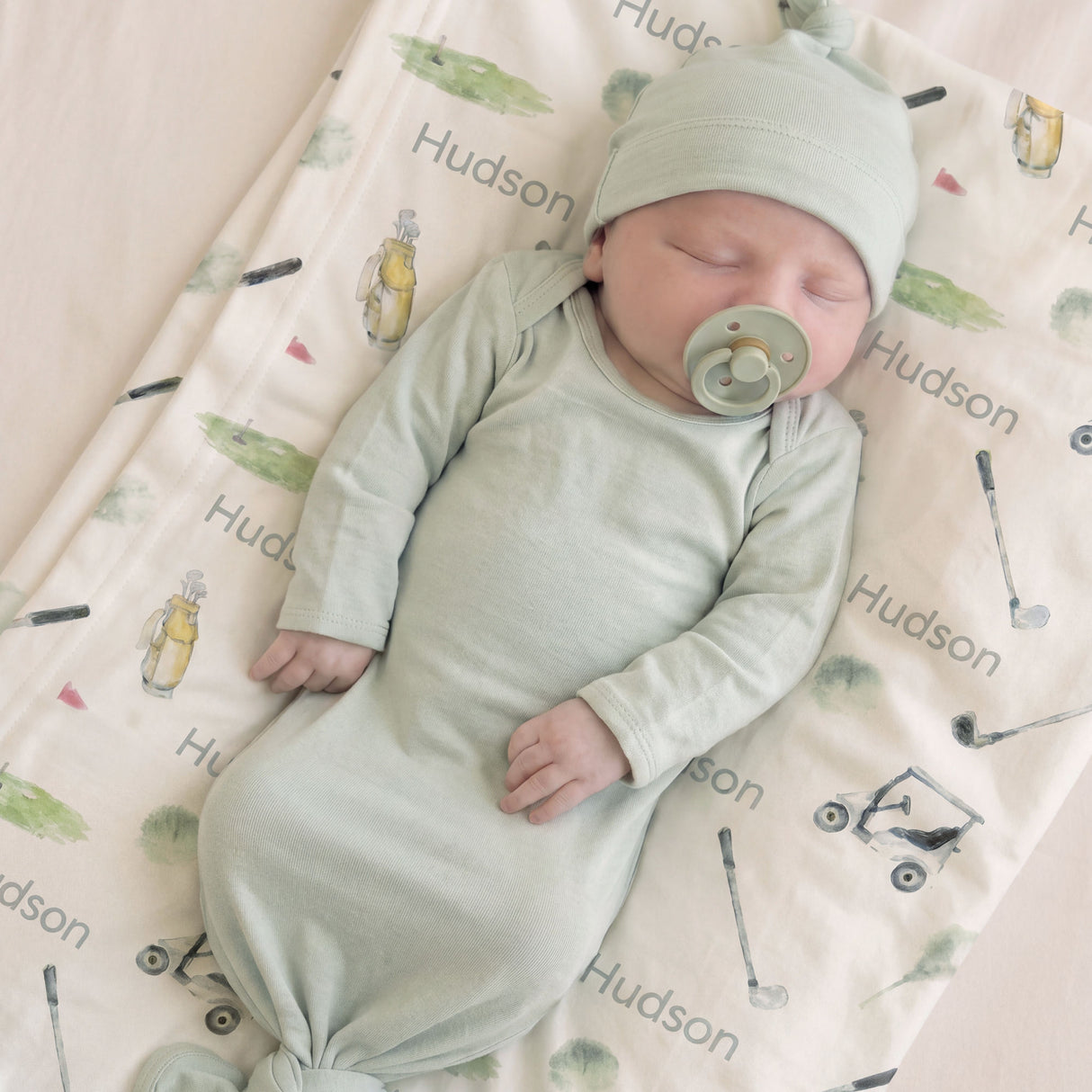 Sugar + Maple Spring Green Bamboo Knotted Gown & Matching Hat Set | 0-3mo