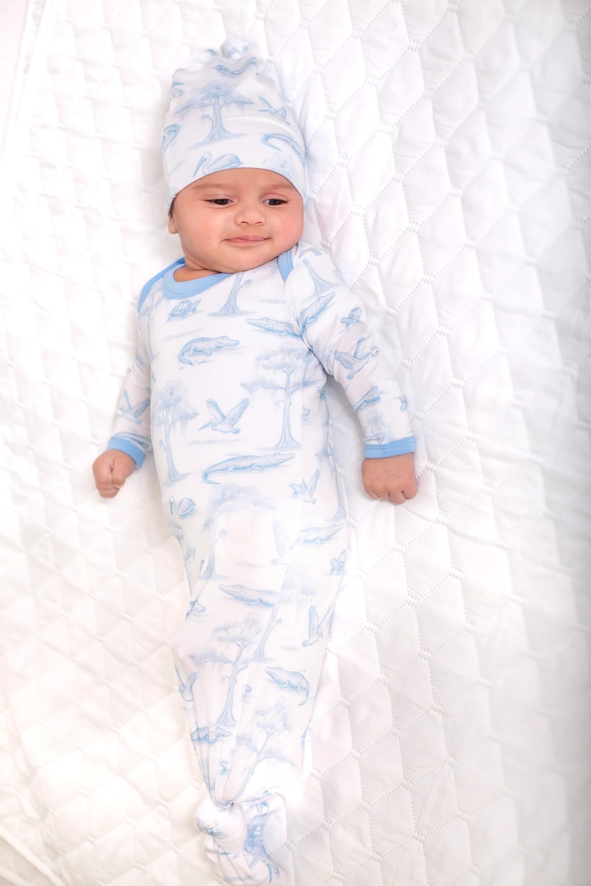 Pearls & Pelicans Blue Bayou Toile Bamboo Gown and Beanie Hat Set (0-3mo)