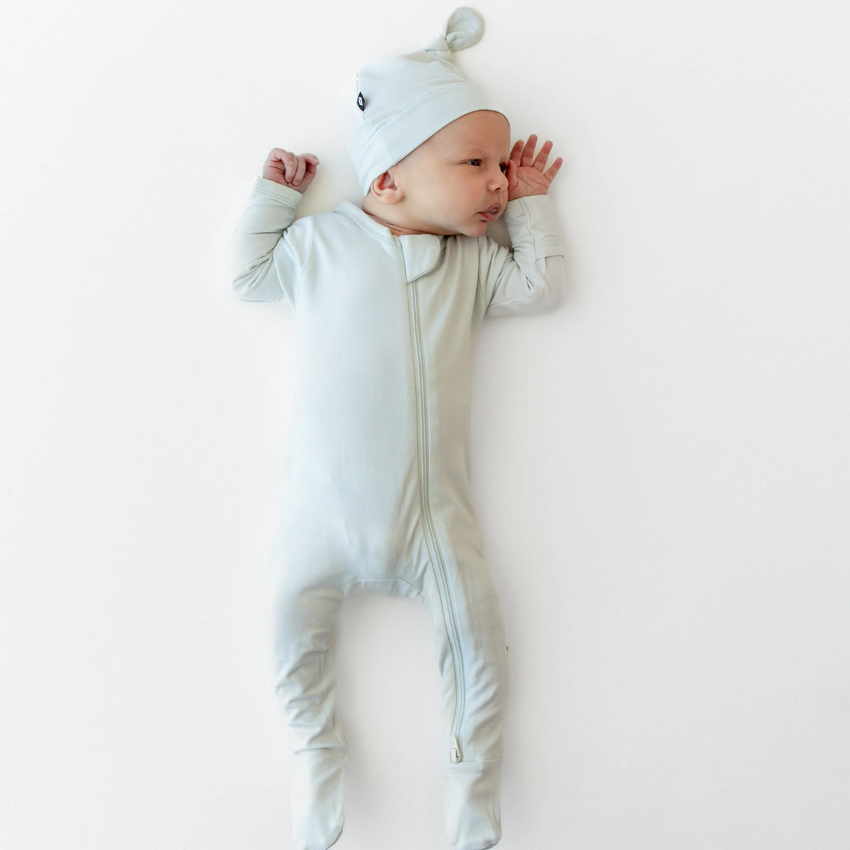 Kyte Bamboo Zippered Footie | Dew