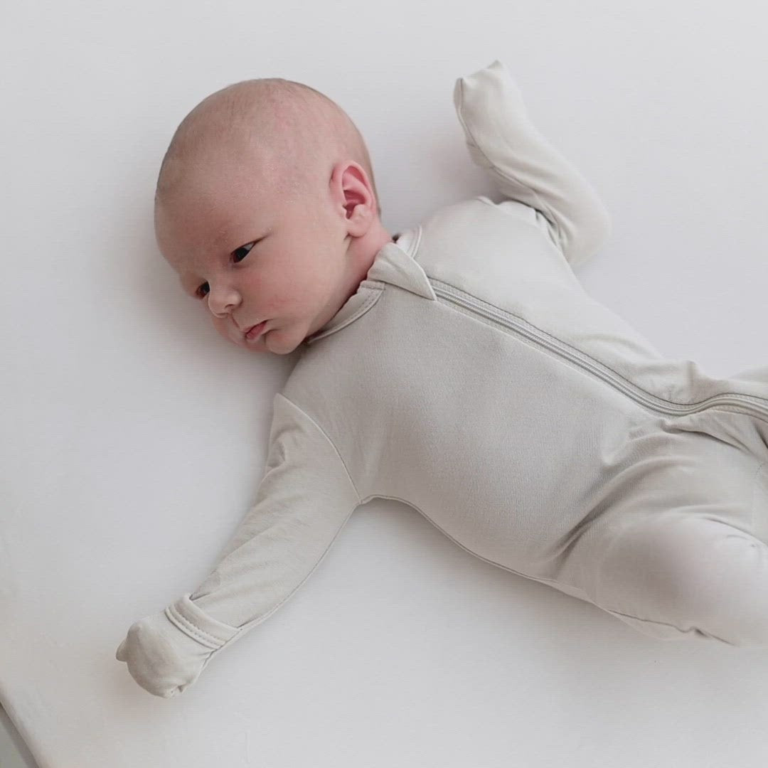 Kyte Baby Bamboo Zippered Footie | Oat