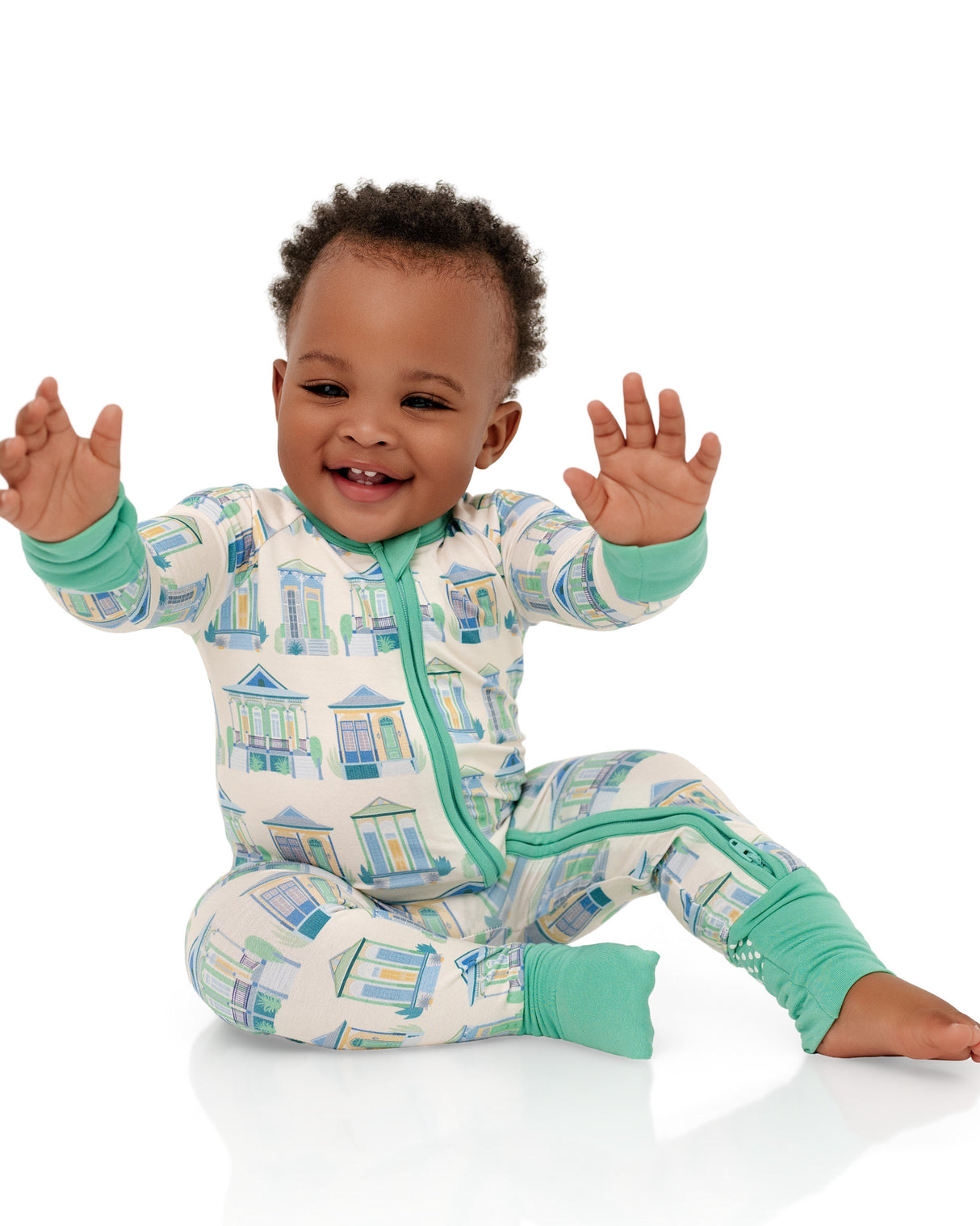 Pearls & Pelicans Home Sweet Nola Bamboo Zip Up Pajamas | Green