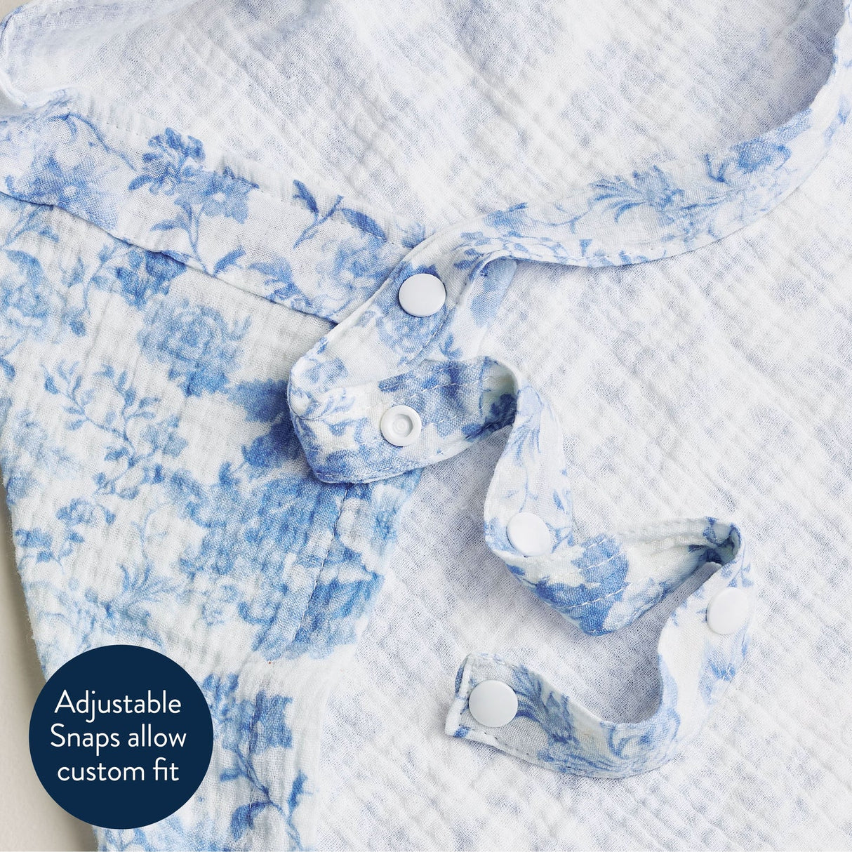 Itzy Ritzy Itzy Breastfeeding Cover  |  Apron