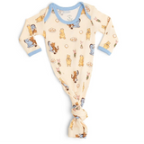 Pearl's & Pelicans Pooh's Beignet Adventure Bamboo Gown + Beanie Hat Set (0-3mo)