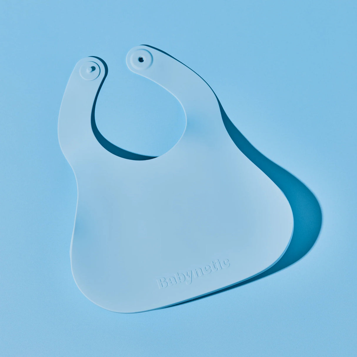 Babynetic Magnetic Silicone Bib | Blueberry Burst