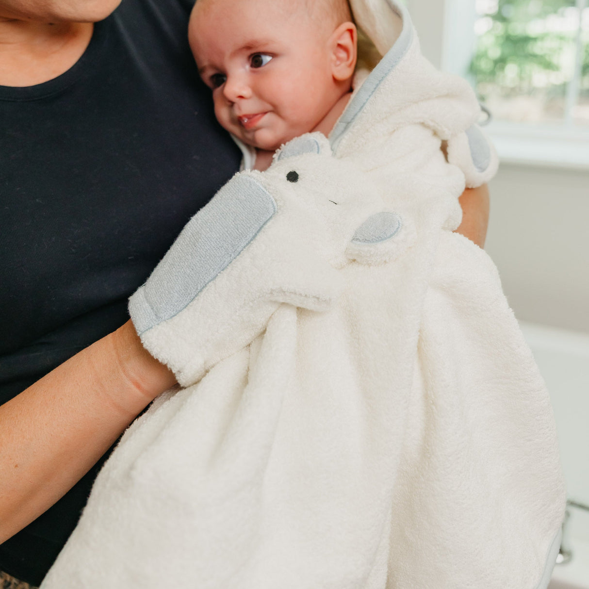 Copper Pearl Juno Polar Bear | Wash Mitt