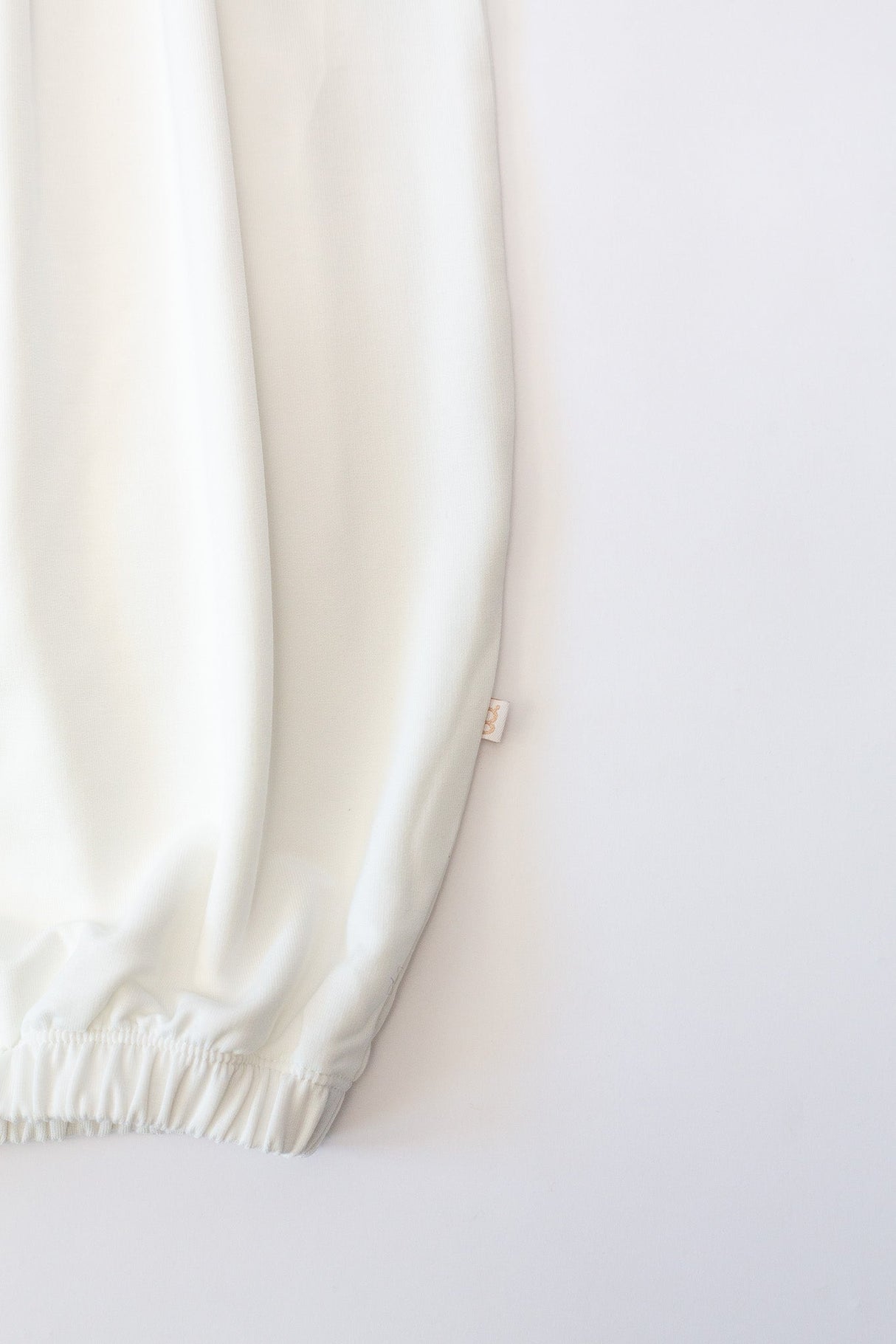 Goosies Pip Alligator Embroidered Bamboo Gown