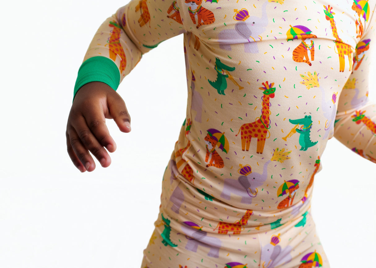 Pearls & Pelicans Zoo Mardi Gras Bamboo Two-Piece Pajamas