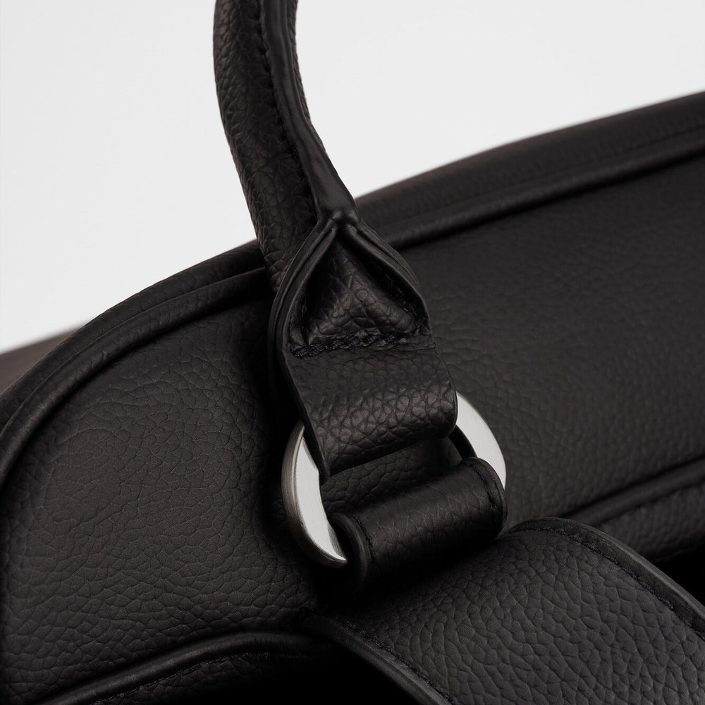 Nuna Essential Bag | Caviar