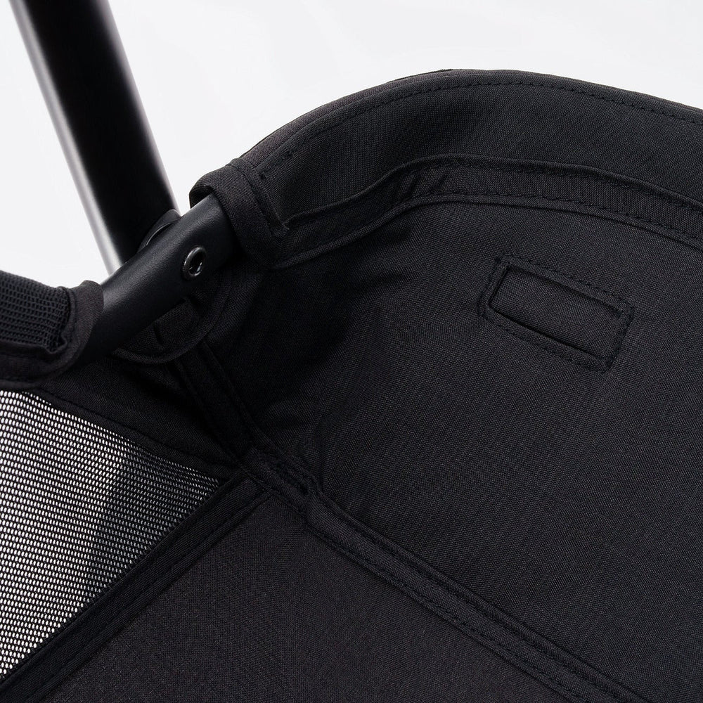 NUNA URBN FLEX SYSTEM Caviar | stroller frame, PIPA™ urbn car seat, ring adapter and carry bag