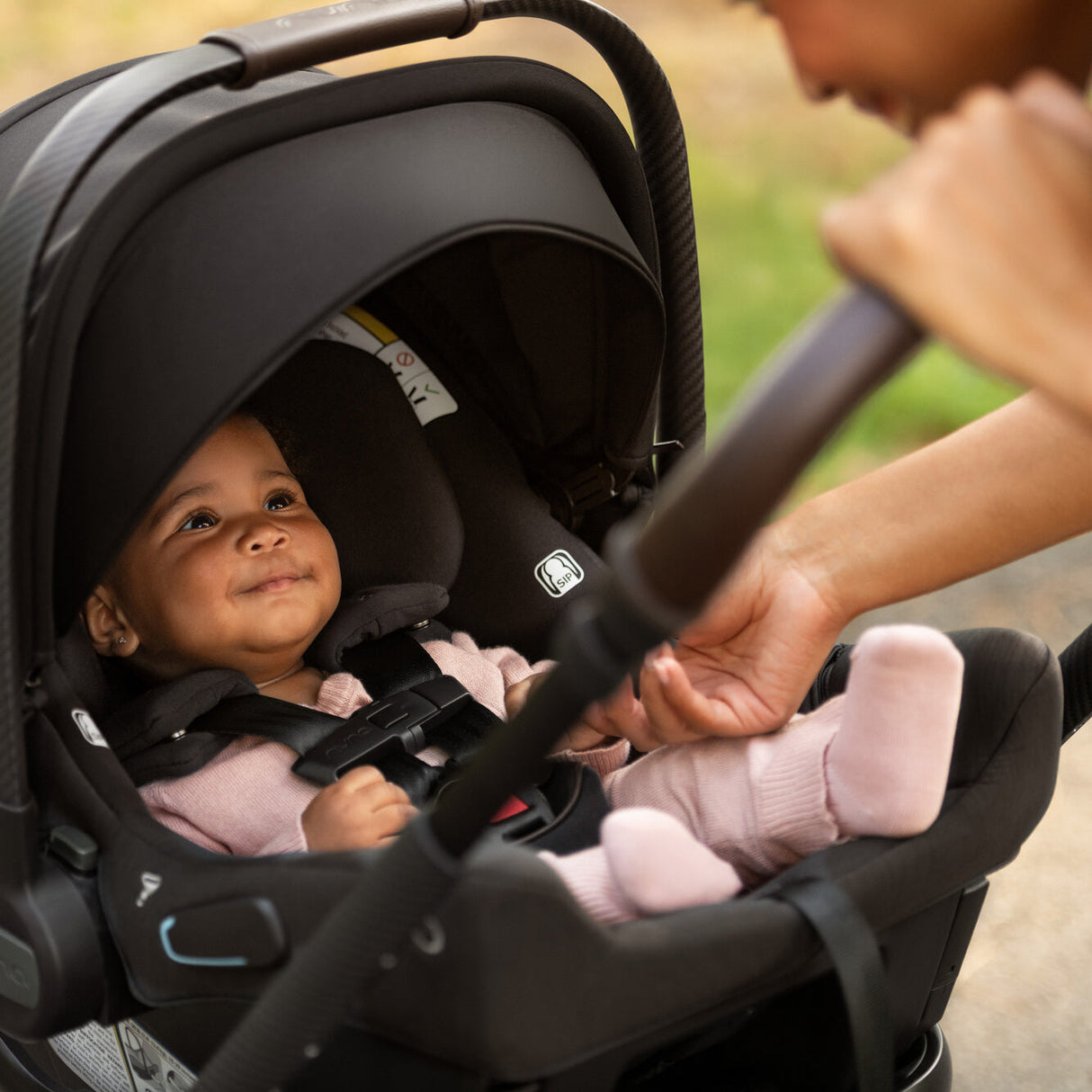 NUNA TRIV LX  stroller + Pipa URBN car seat Travel System | Caviar