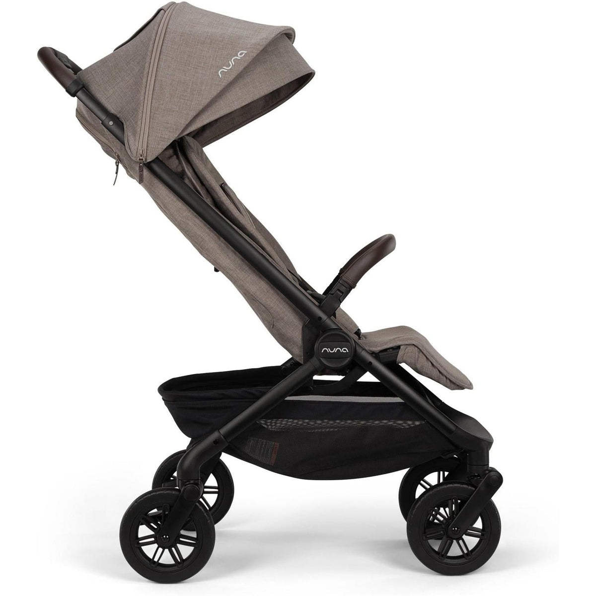 NUNA trvl 360 Stroller (preorder for November)