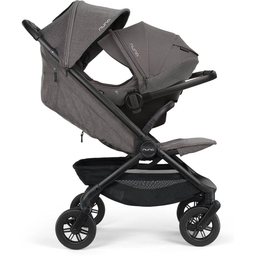 NUNA trvl 360 Stroller (preorder for November)