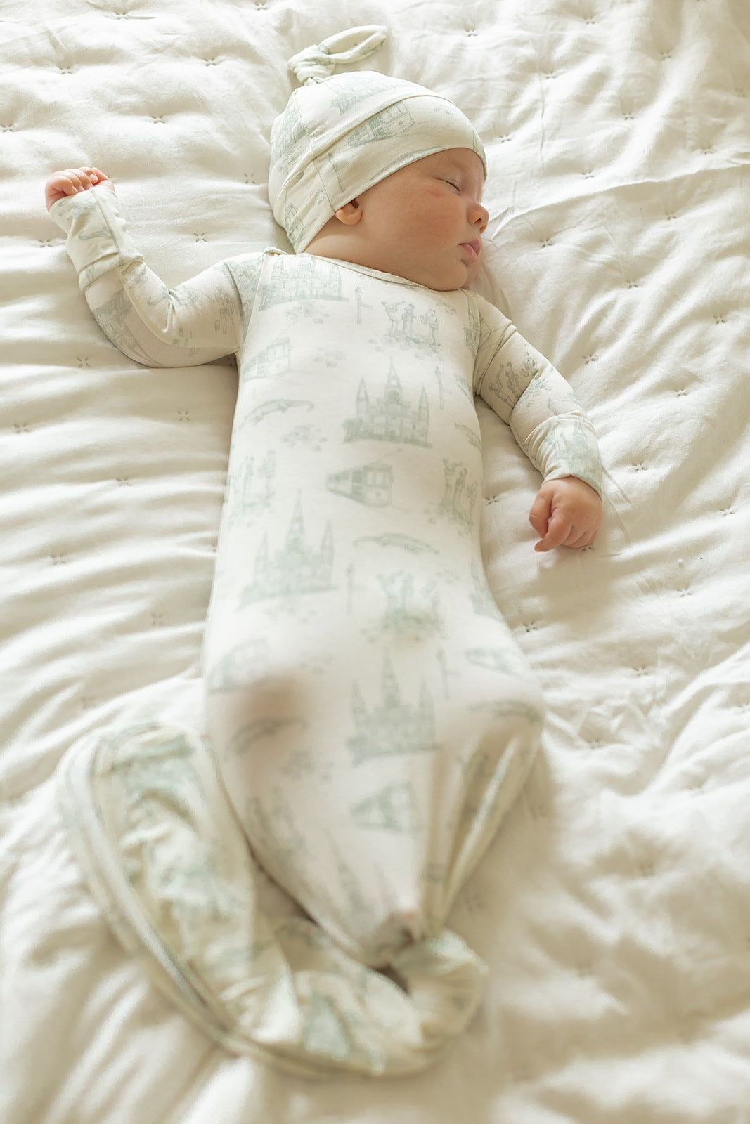 Southern Slumber Sage Toile Bamboo Knotted Gown | NB