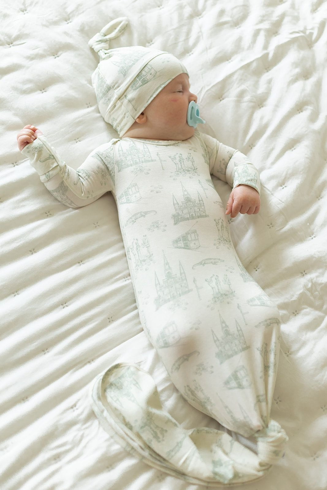 Southern Slumber Sage Toile Bamboo Knotted Gown | NB