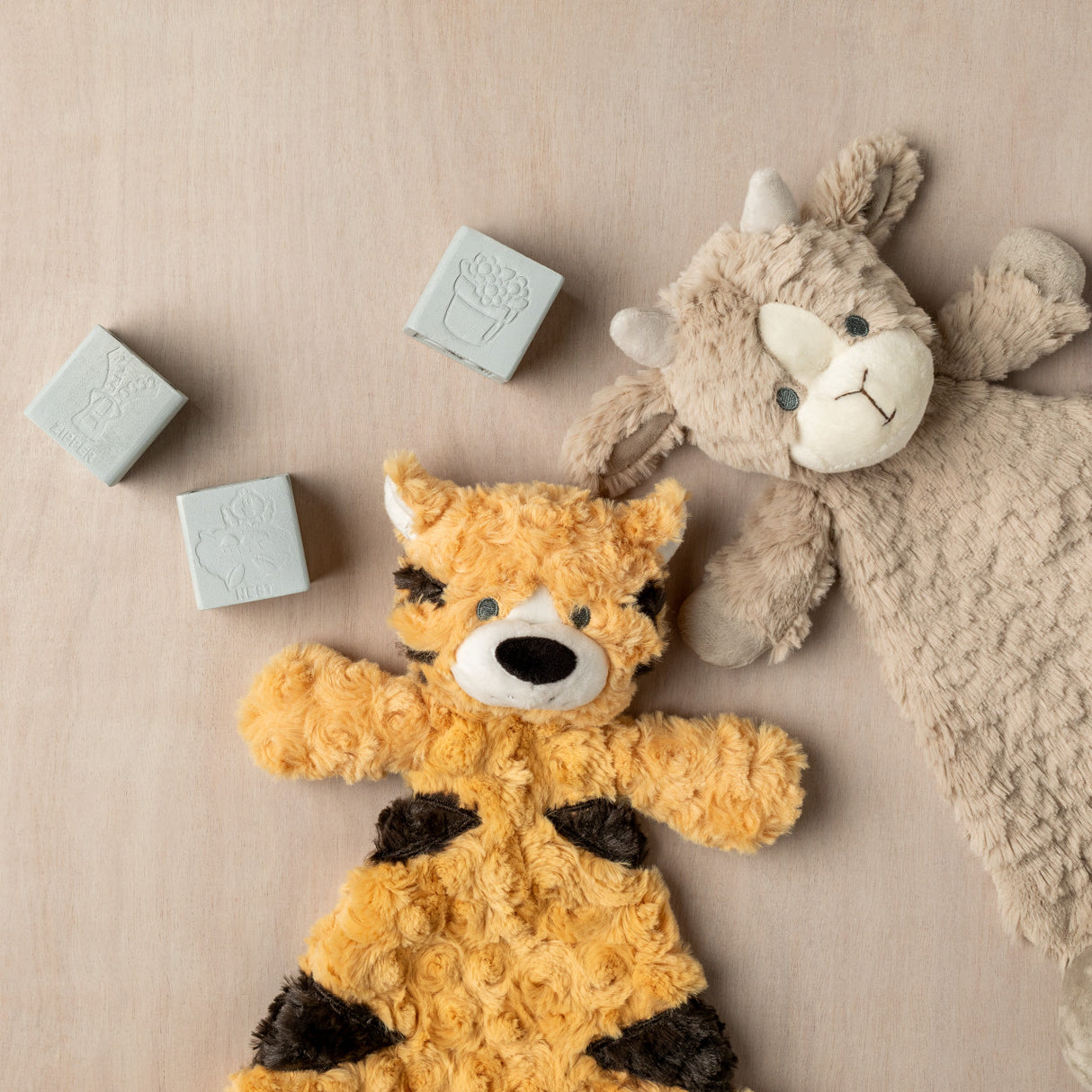Demdaco Tobias Tiger Rattle Blankie