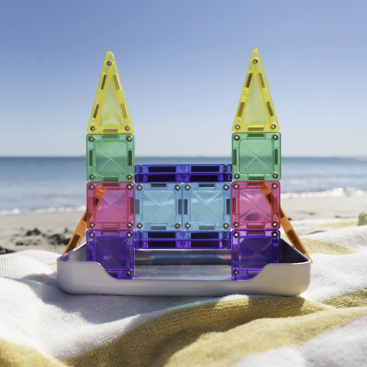 Connetix Magnetic Tiles Travel Mini Pack (32 pieces)