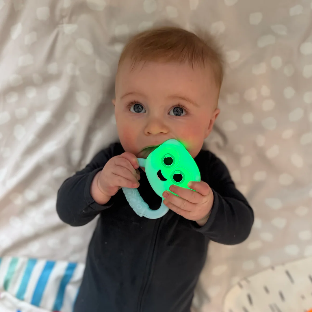 Glo Pals Light Up Sensory Rattle | Lumi (Purple)