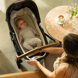 SWIV™ & TRIV™ series bassinet + stand | Caviar